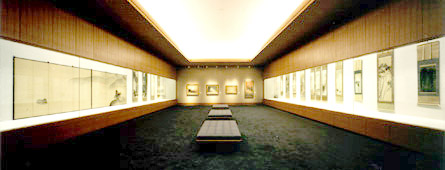 写真：横山大観展展示室内風景