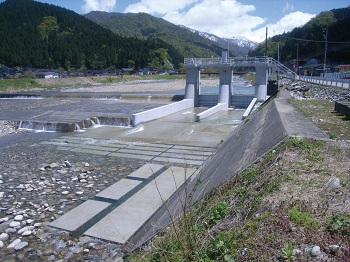 整備が進められている小川頭首工