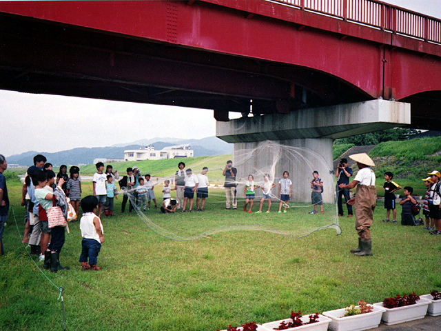 小矢部川に学ぶ会の写真