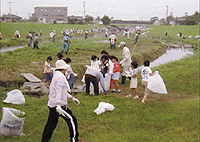 河川愛護・美化活動