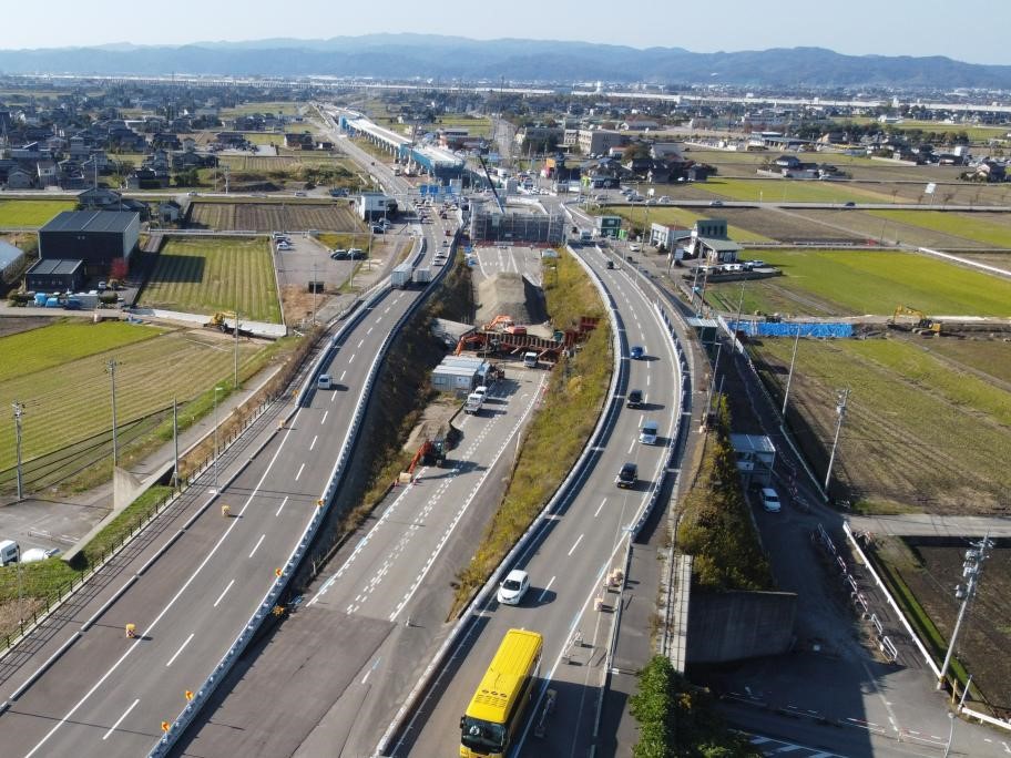 高岡環状線高架橋