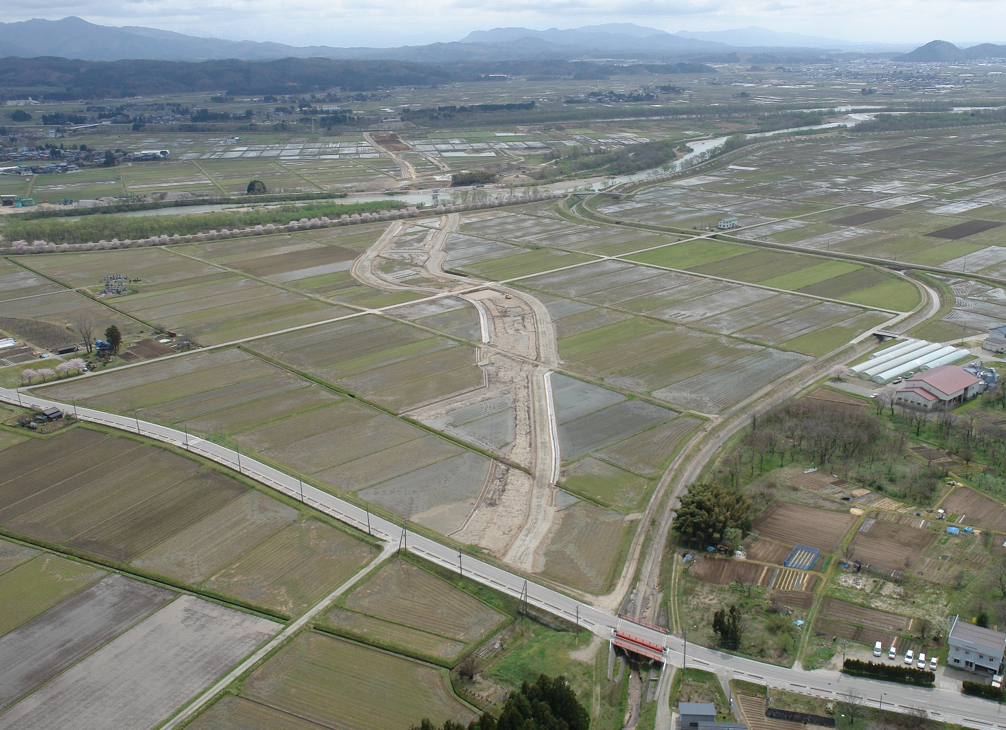 日本海沿岸東北自動車道